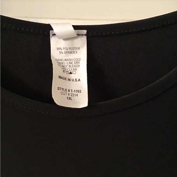 New With Tags! Matching ruffled skirt and top set size XL - Picture 3 of 6